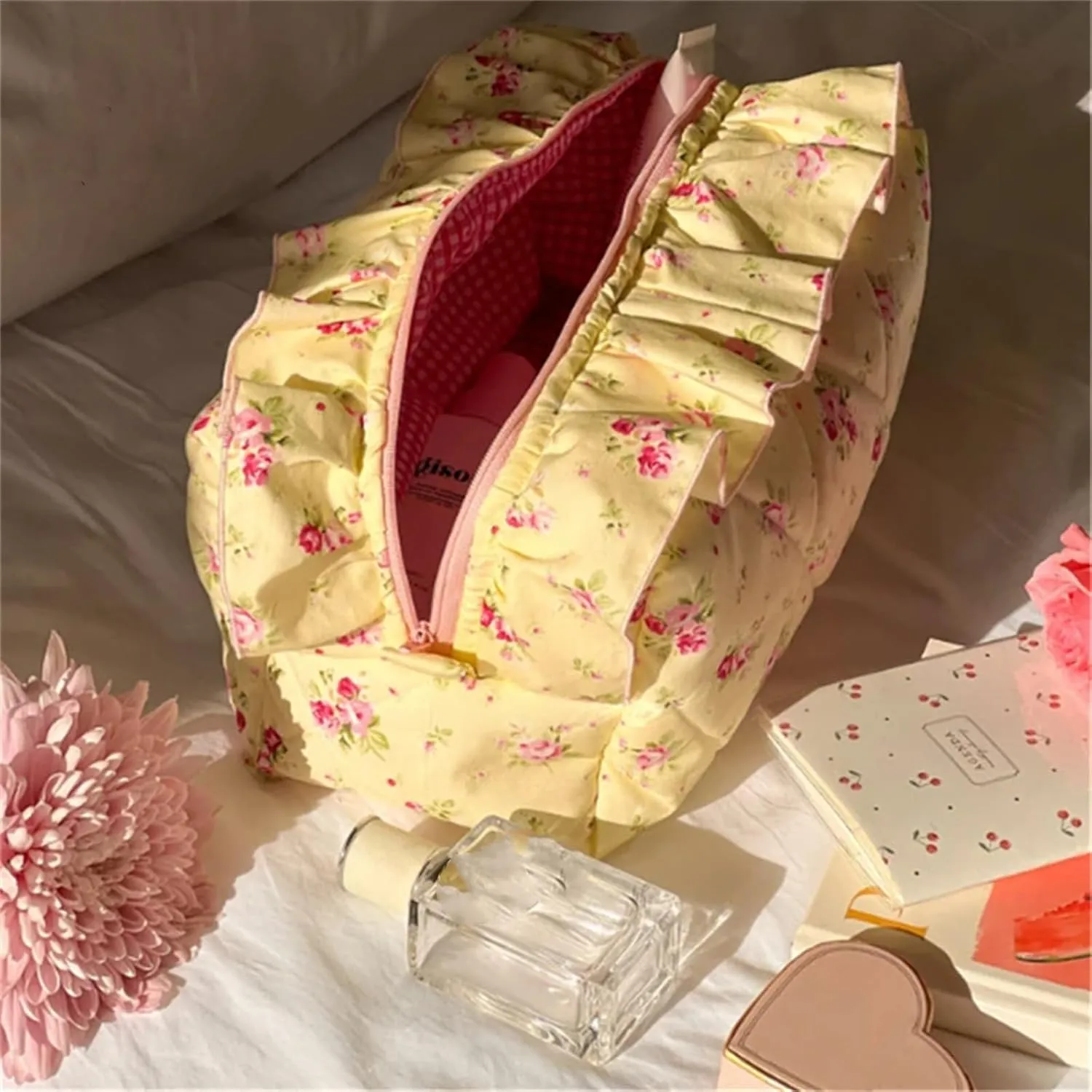 Cotton Makeup Bag Makeup Bag Coquette Accessories Large Capacity Pouch Stylish Pouch Toiletries Bag Stylish Design Bag For Travel Outdoor Camping Hiking Women Girls yellow flowers
