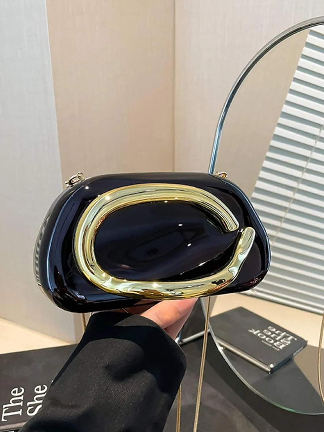 Elegant Acrylic Clutch Purse for Women -Summer Evening Bag with Chain Strap, Unique Formal Party Handbag