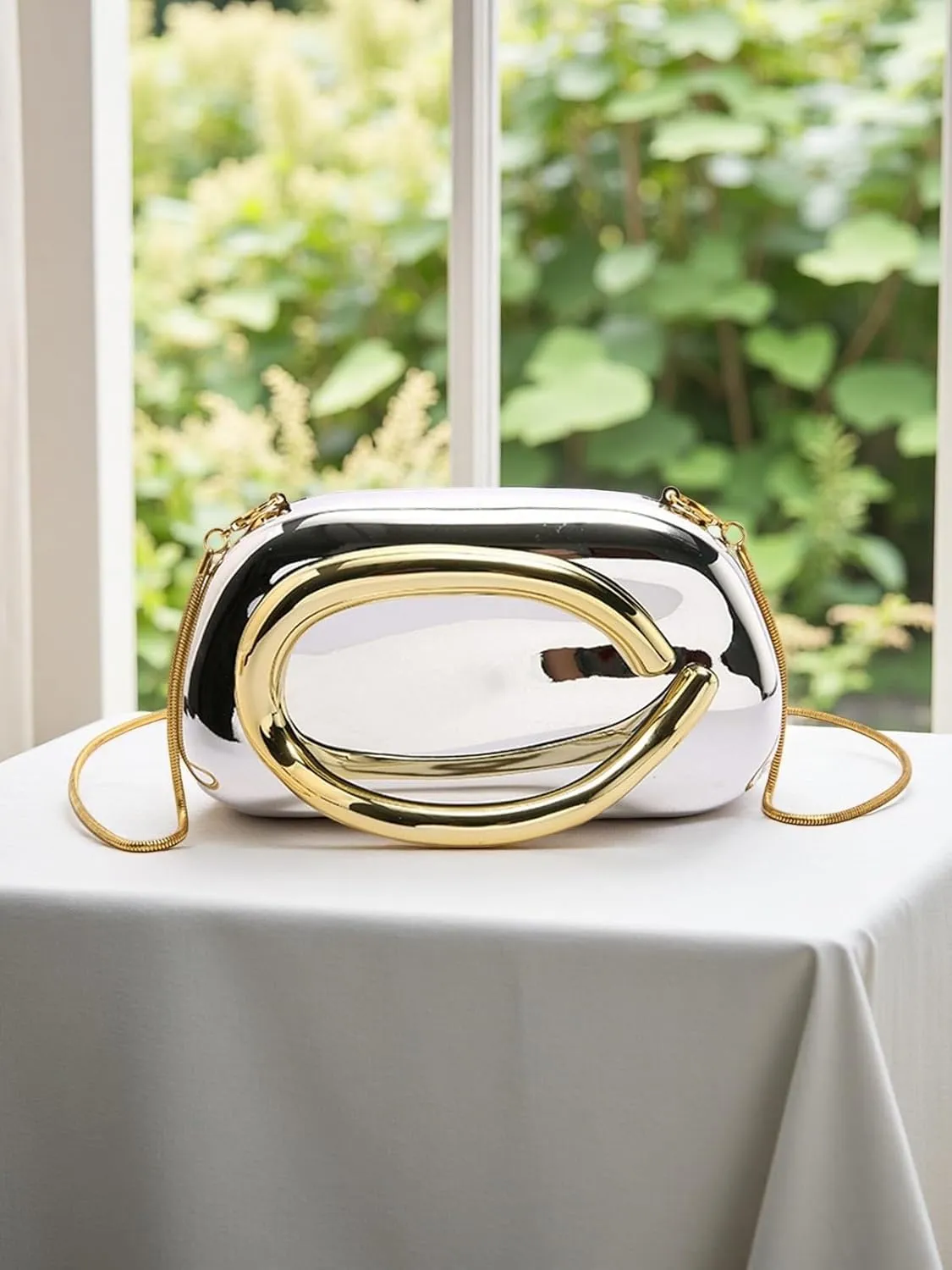 Elegant Acrylic Clutch Purse for Women -Summer Evening Bag with Chain Strap, Unique Formal Party Handbag