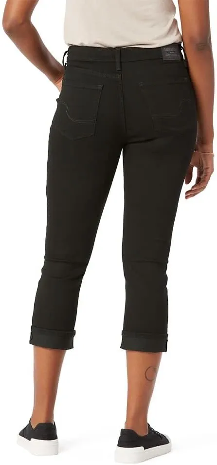 Levi Strauss Signature Gold Women's Mid-Rise Slim Fit Capris (Available in Plus Size)