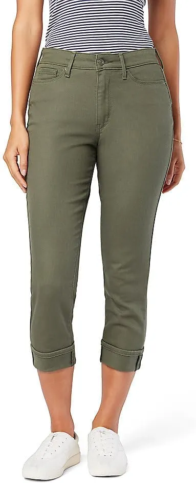 Levi Strauss Signature Gold Women's Mid-Rise Slim Fit Capris (Available in Plus Size)