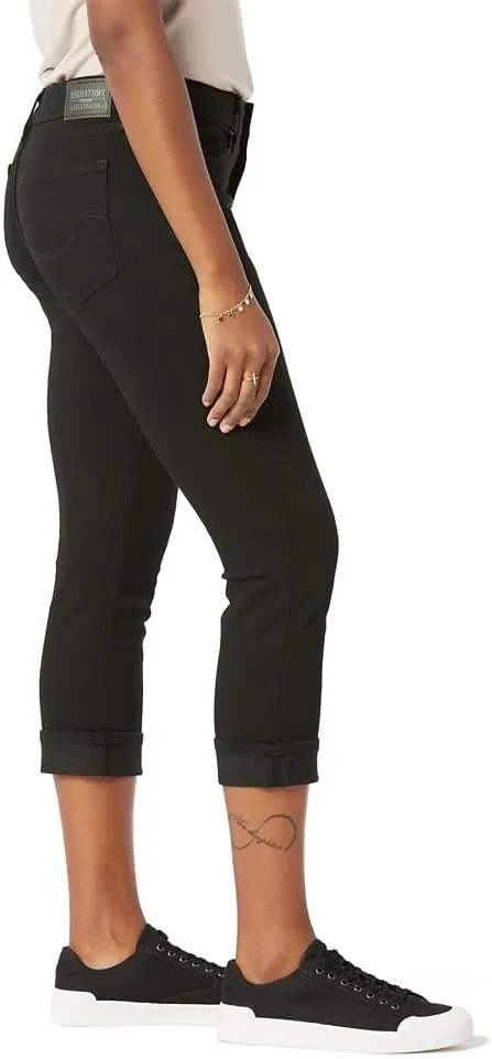 Levi Strauss Signature Gold Women's Mid-Rise Slim Fit Capris (Available in Plus Size)