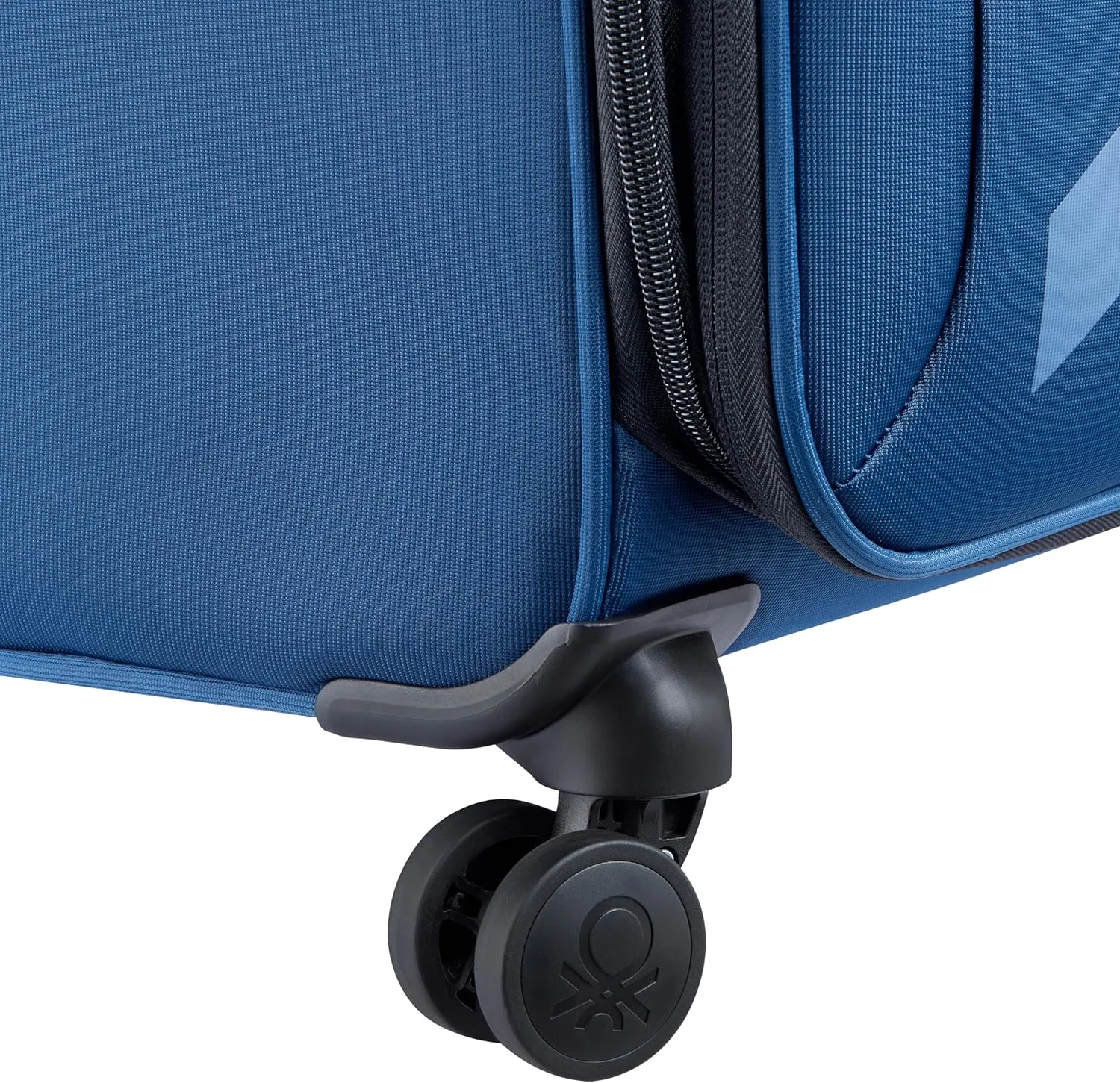 United Colors of Benetton Color Block Softside Expandable Luggage with Spinner Wheels, Navy, Carry-On 19 Inch
